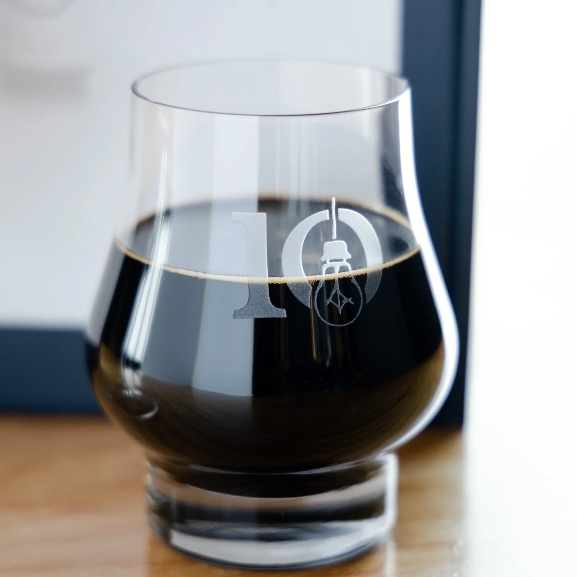 10 Year Glassware Set - Image 6